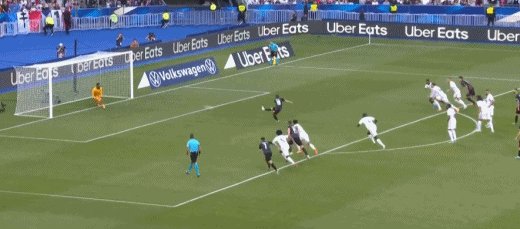 1655161527541049199.gif 克罗地亚莫德里奇点球.gif